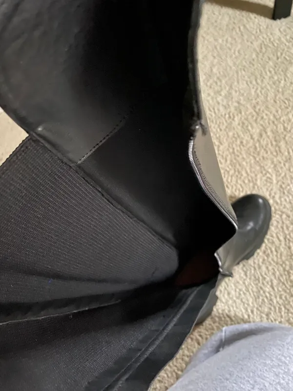 boots Black Size 7.5 - Image 3