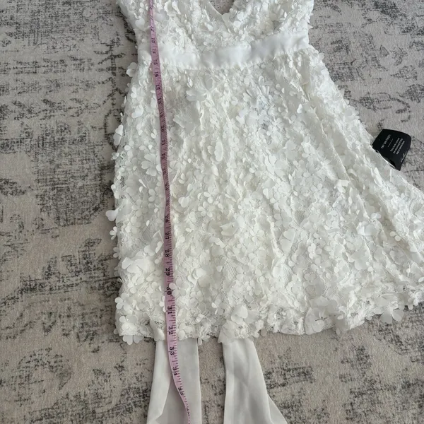 Lulus Totally Beautiful White 3D Floral Tie-Strap Skater Mini Dress Size Small - Image 7