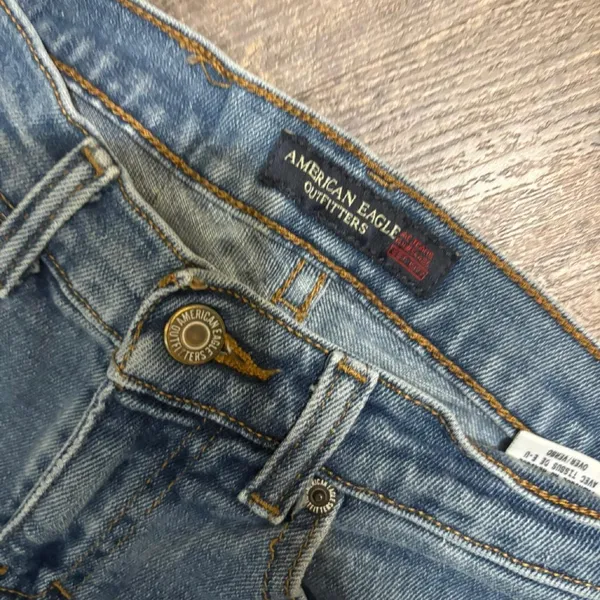 Y2K 2000s Low Rise American Eagle Wide Leg Jeans Light Wash Denim Women's Size 0 - Image 2