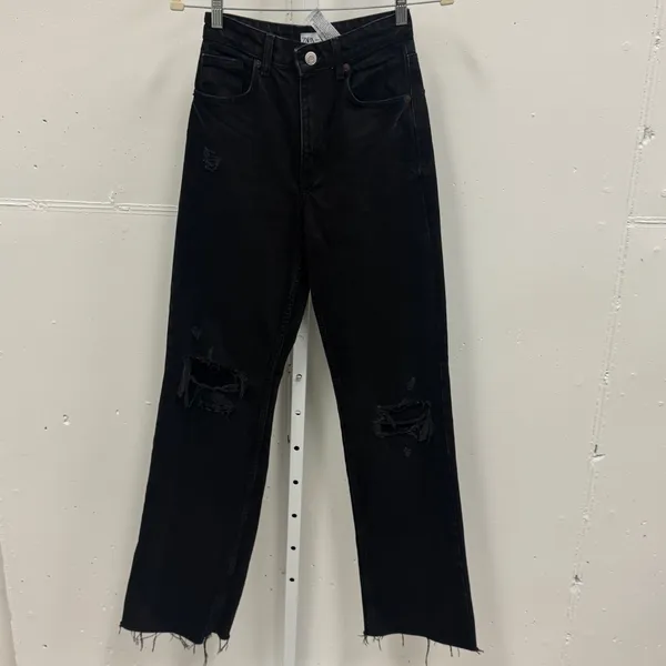 Zara Women's High Rise Straight Leg Distressed Jeans‎ Raw Hem Sz 4 6688/027/800 - Image 2