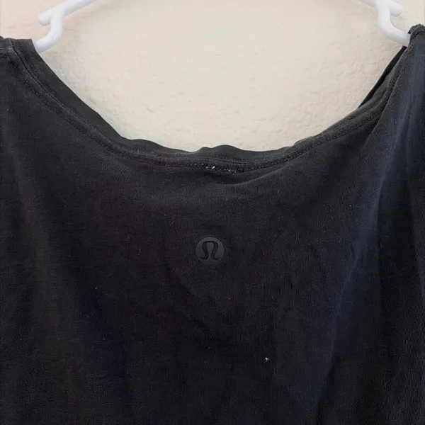 Lululemon Tee Short Sleeve - Image 3