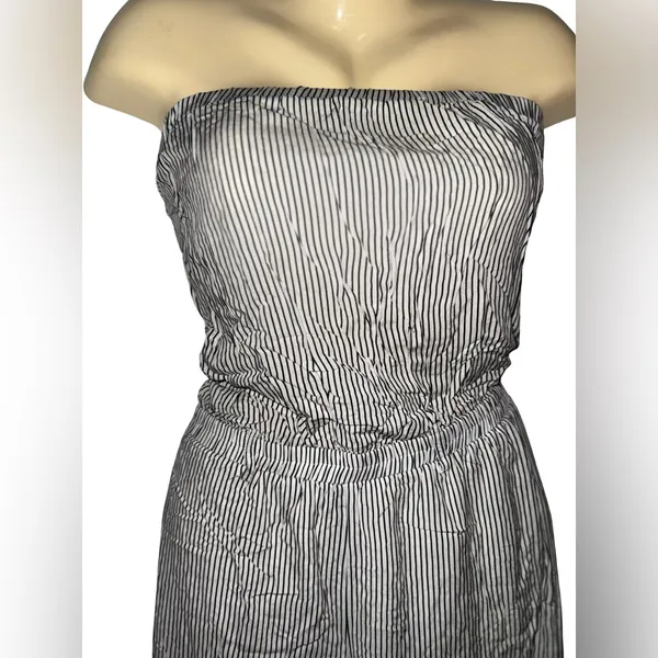 FAVLUX Black and White Strapless Striped Jumpsuit - Image 2