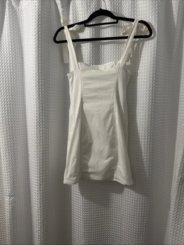 Superdown Women’s White Sions Tie Strap Dress Size XSMALL - Image 4