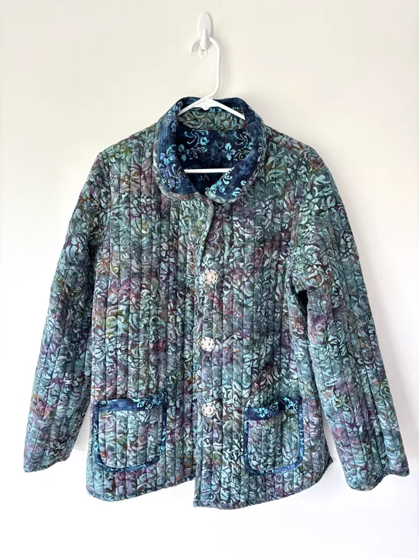 Blue Floral Quilted Reversible Button Front Jacket Vintage Inspired Grandmacore - Image 9