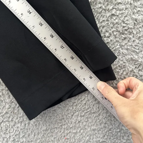 Athleta‎ Promenade High Rise Cargo Pants Black Athleisure Women's Large x 30 - Image 10