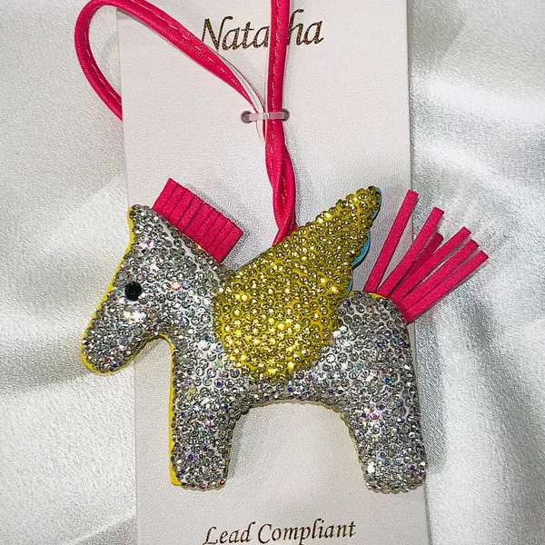 ✨ Pegasus Handbag Charm / Key Ring ✨ Yellow - Image 4