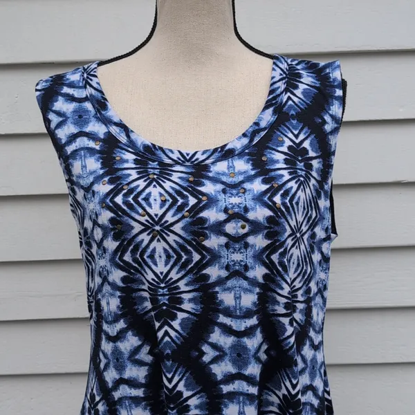 Fig & Blu Sleeveless Tie Dye Tunic Top | Tie Dye Sleeveless Shirt - Image 2