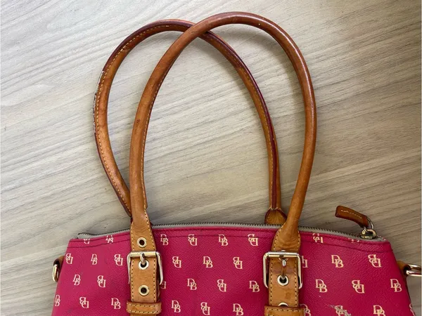 Dooney & Bourke Pink Signature Shoulder Bag with Brown Trim - Image 9