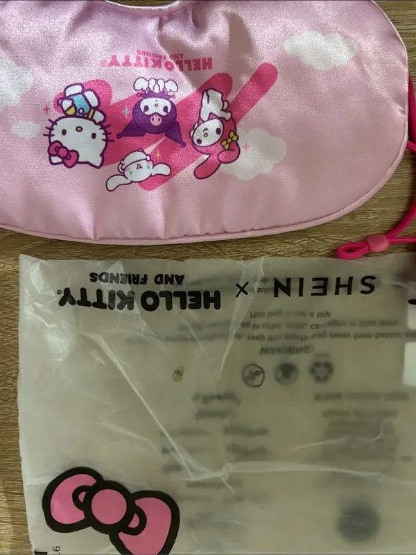 Hello Kitty Pink Satin Sleep Mask with Matching Pink Drawstring Pouch - Image 2