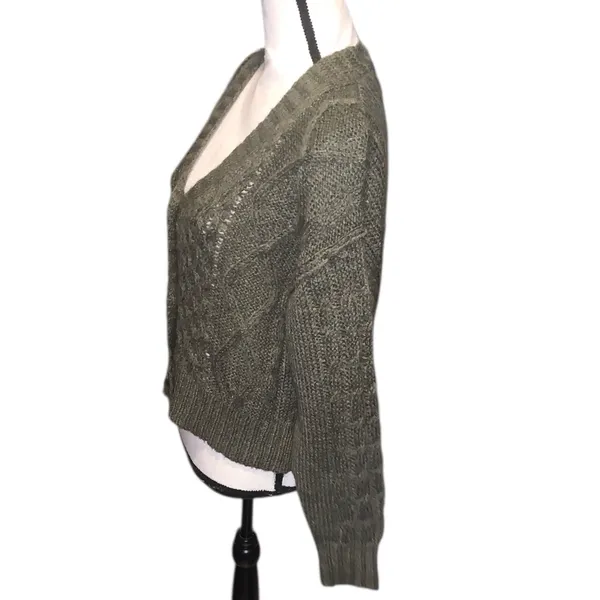 NWT Hooked Up by IOT Juniors Cable-Knit Button-Front Sweater Green - Image 5