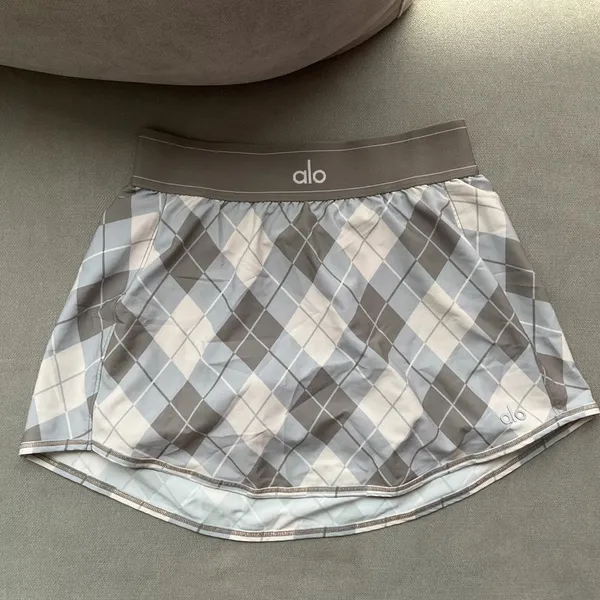 Alo Yoga Argyle Match Point Tennis Skirt Gravel/Titanium XXS - Image 2