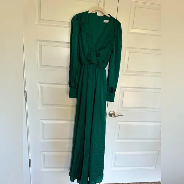 Mac Duggal Deep‎ Emerald Green Split Bishop Sleeve Slit V-Neck Maxi Dress NWT 2 - Image 4