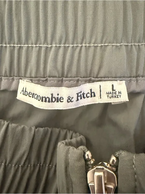 Abercrombie Cargo Midi Skirt - Image 3