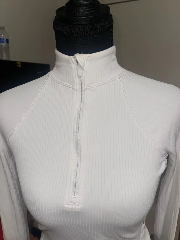 Lululemon top  - Image 9