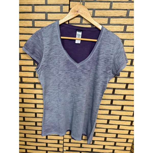 Harley Davidson Purple Burnout V Neck Tee Size Small‎ - Image 3