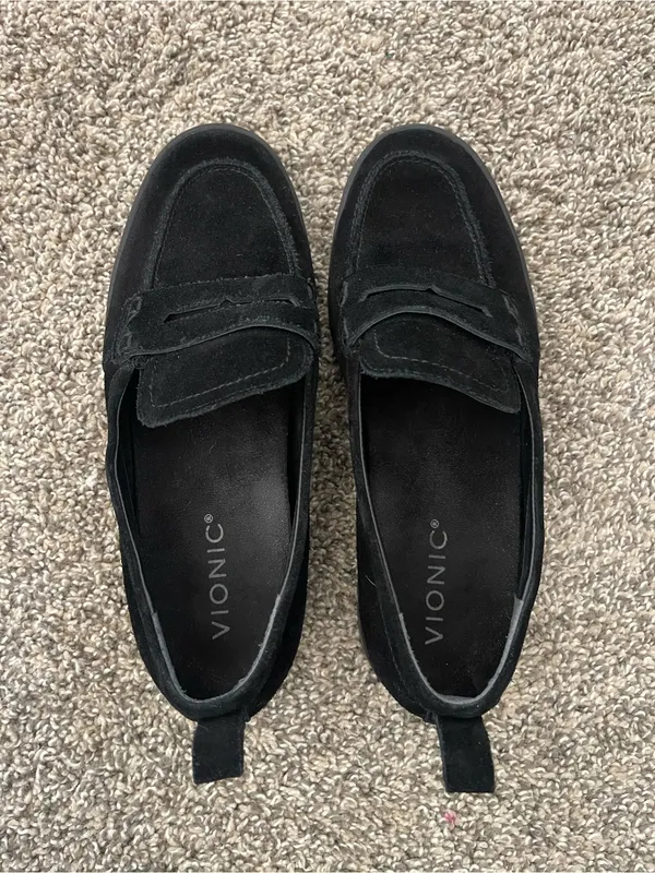 Women’s Vionic Uptown Flat Suede Loafers Black Size 7 - Image 2