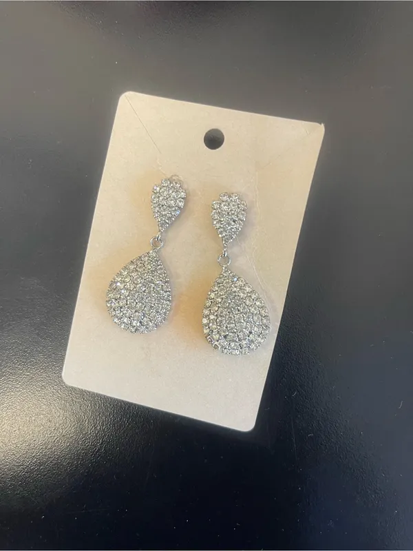 Silver Crystal Teardrop Dangle Earrings - Image 2