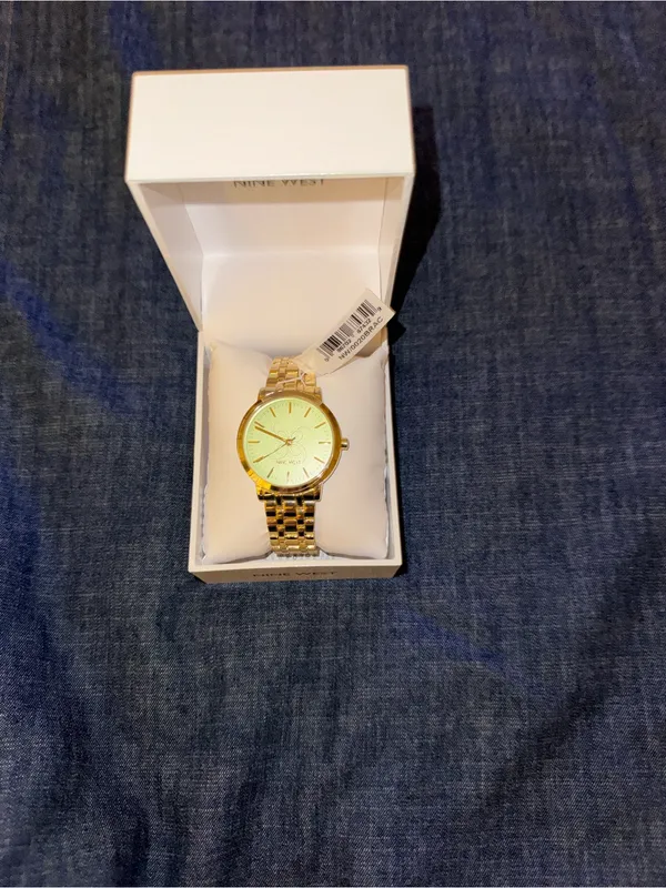 Nine West Gold-Tone Bracelet Watch with Green Face - Image 3