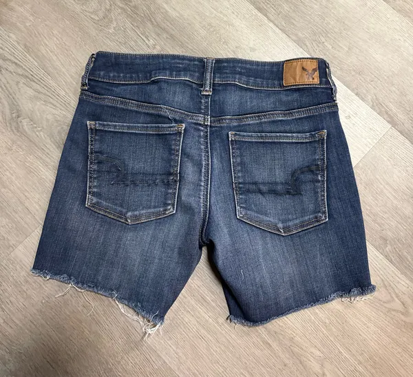 American Eagle Midi Denim Shorts - Image 5