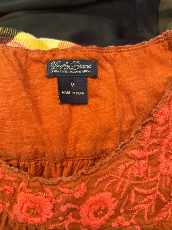 Lucky Brand Rust Tank Top with Pink Embroidered Yoke Sz M - Image 4