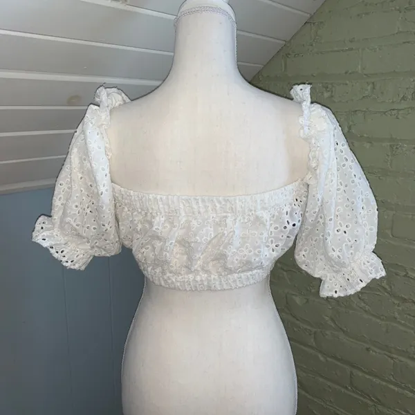 White Puff Sleeve Crochet Crop Top - Image 4