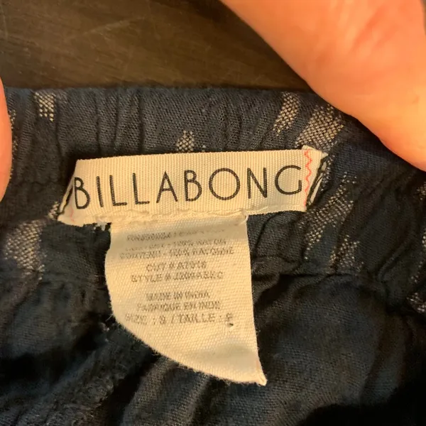 Billabong Navy Blue Grey Ikat Geometric Elastic Waist Rayon Beach Shorts Small - Image 3