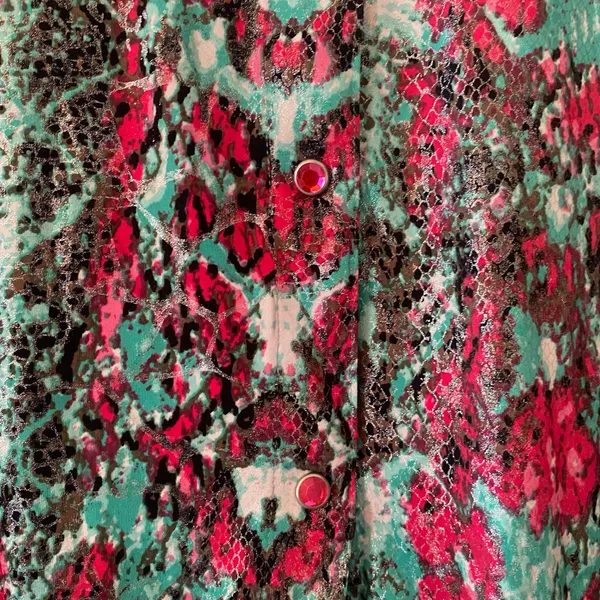 NWT Wrangler Pink Blue Deadstock Shimmer Snakeskin Button Down Women size Large - Image 6
