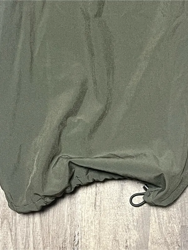 Abercrombie & Fitch Olive Green Traveler Jumpsuit XL Active Drawstring - Image 6