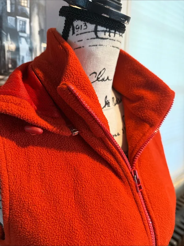Express Fleece Hooded Vest (Small) - Image 3