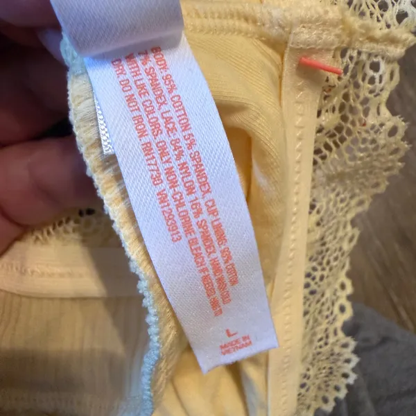 Colsie Lace Trim Camisole Crop Top Bralette Pastel Yellow Loungewear Size L NWT - Image 5