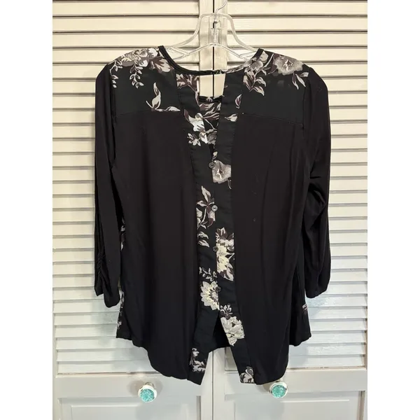 Maurices Floral Chiffon 3/4 Sleeve Blouse Size M Mix Material Keyhole Slits Boho - Image 6