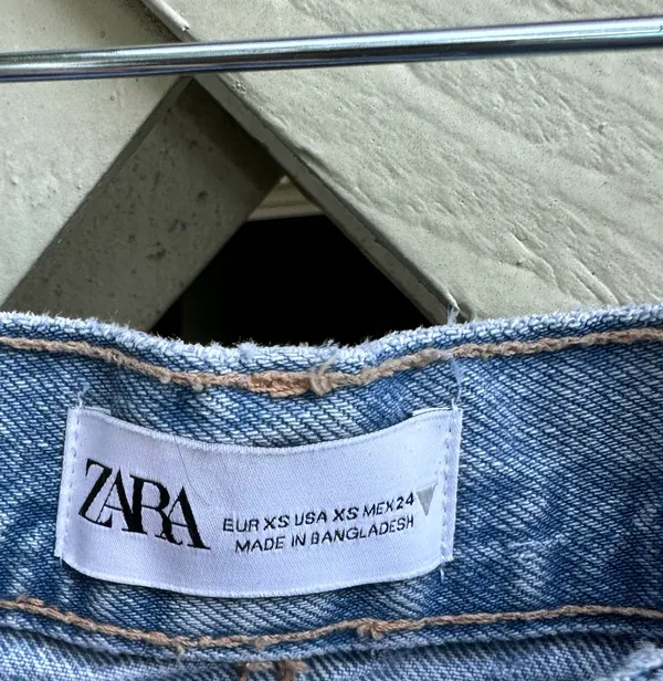Zara Denim Midi Skirt - Image 4