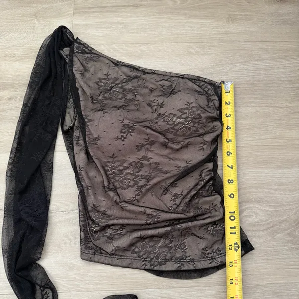 Black Lace Handmade Scarf One Shoulder Top Floral - Image 2