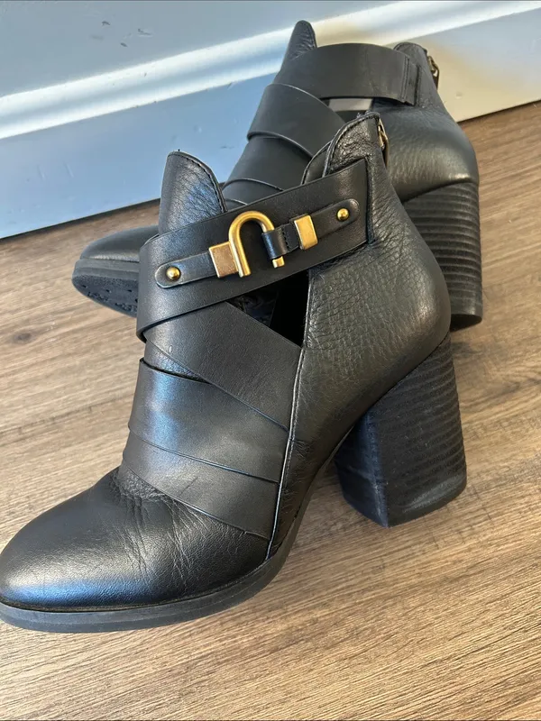Isola |Black Leather Crisscross Ankle Booties with Gold Buckle sz 7M - Image 6