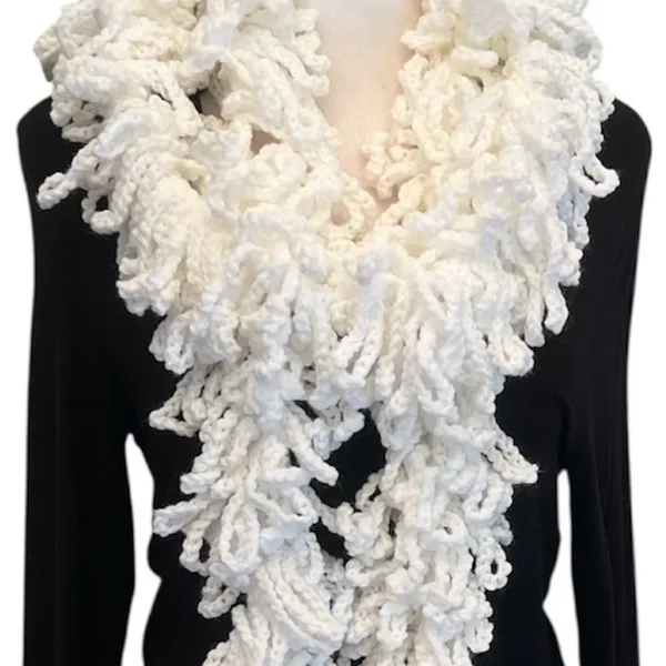 NWT Angelas Designs hand crocheted one of a kind loopy boa scarf - Image 3