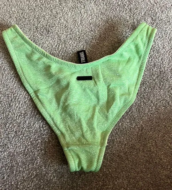 Triangl Bikini Set - Image 5