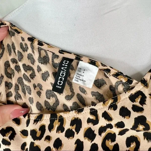 H&M Divided Beige Leopard Print Camisole Top Spaghetti Strap Tank Size 4 - Image 9