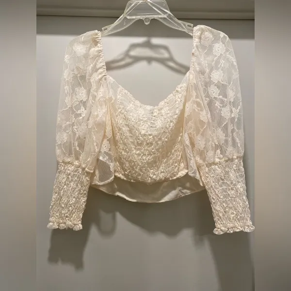 Cream Floral Lace Ruched Puff Sleeve Cropped Top Blouse - Size Large - Image 5