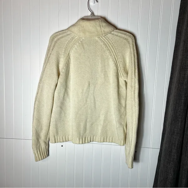Woolrich Women's Cream Cardigan Sweater‎ - Image 2