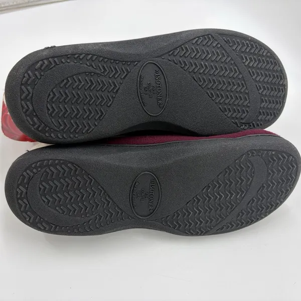 NEW Isotoner Womens 7.5-8 Holiday Slippers‎ Burgundy Hard Sole Cushioned Sherpa - Image 6