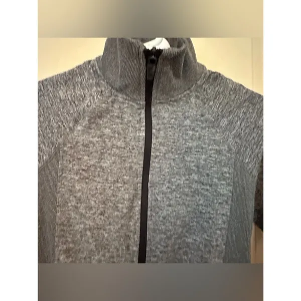 Champion Grey Zip up with Thumb Holes Women's Sz XS - Image 3