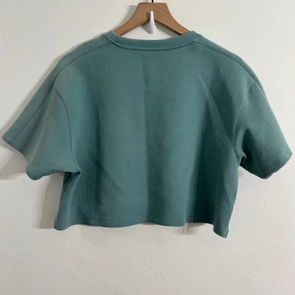 Alphalete Woman’s ELMTS Short Sleeve Crop Top Teal Blue Size Small - Image 5