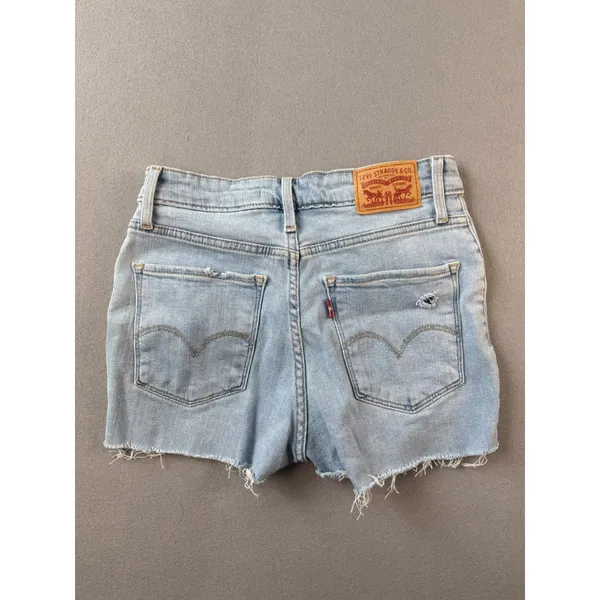 Levis 721 High Rise Light Wash Distressed Raw Hem Denim Shorts Womens 27 - Image 5