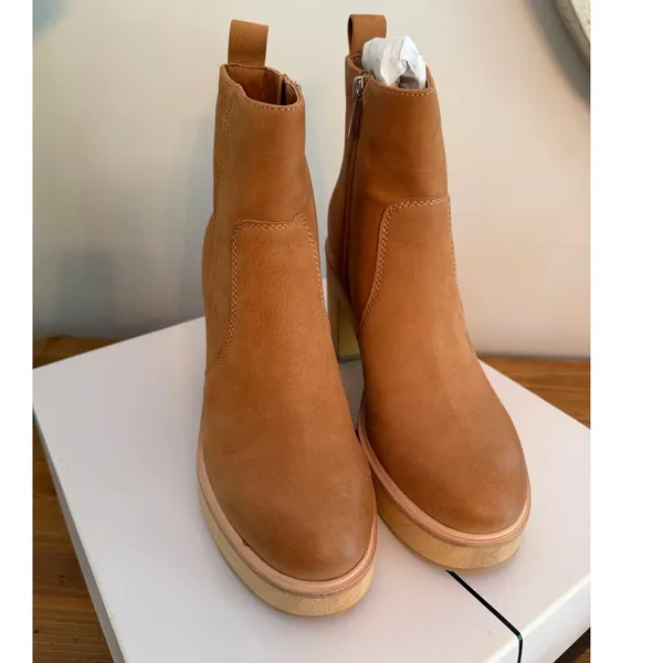 Dolce Vita Cecil Platform Booties size 7.5 Tan - Image 2