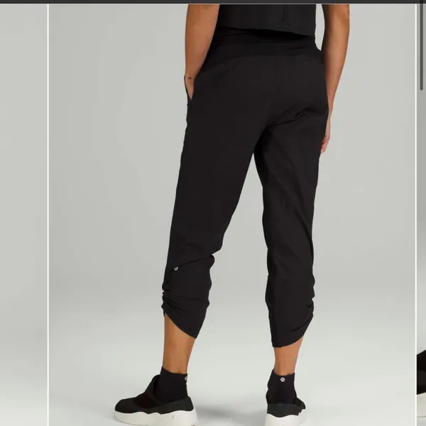 Lululemon Dance Studio Mid-Rise Crop 25" Black Pants Size 12 - Image 2