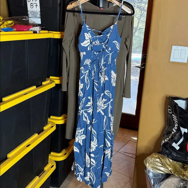 NWT Angie LACE UP BACK DETAIL MIDI DRESS WITH SIDE SLIT Blue Size Small - Image 10