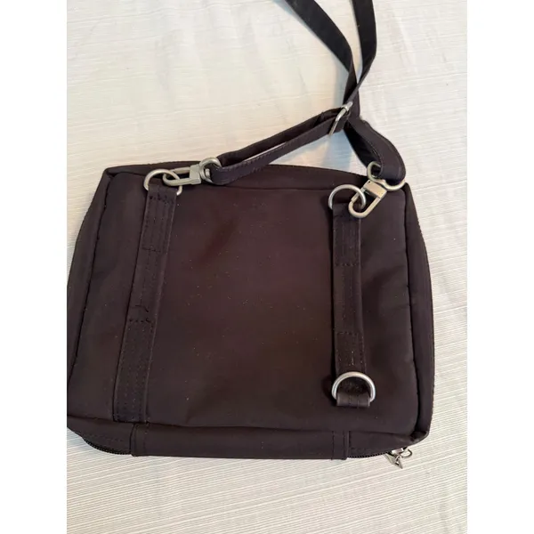 Baggallini Black‎ Nylon Multi Pocket Crossbody Travel Bag Organizer - Image 3