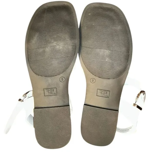 Time and Tru White Sandals(Size 8) - Image 5