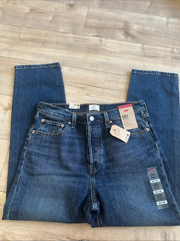 NWT Levi’s Premium 501 Original Crop Jeans Straight Leg Button Fly Sz W29 L26 - Image 7