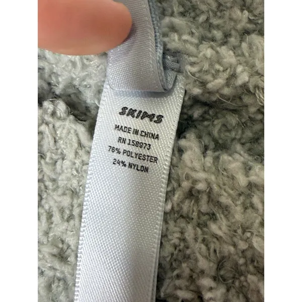 SKIMS Cozy Knit T-Shirt Aqua Sage Green Fuzzy Cropped Top L/XL NEW - Image 4